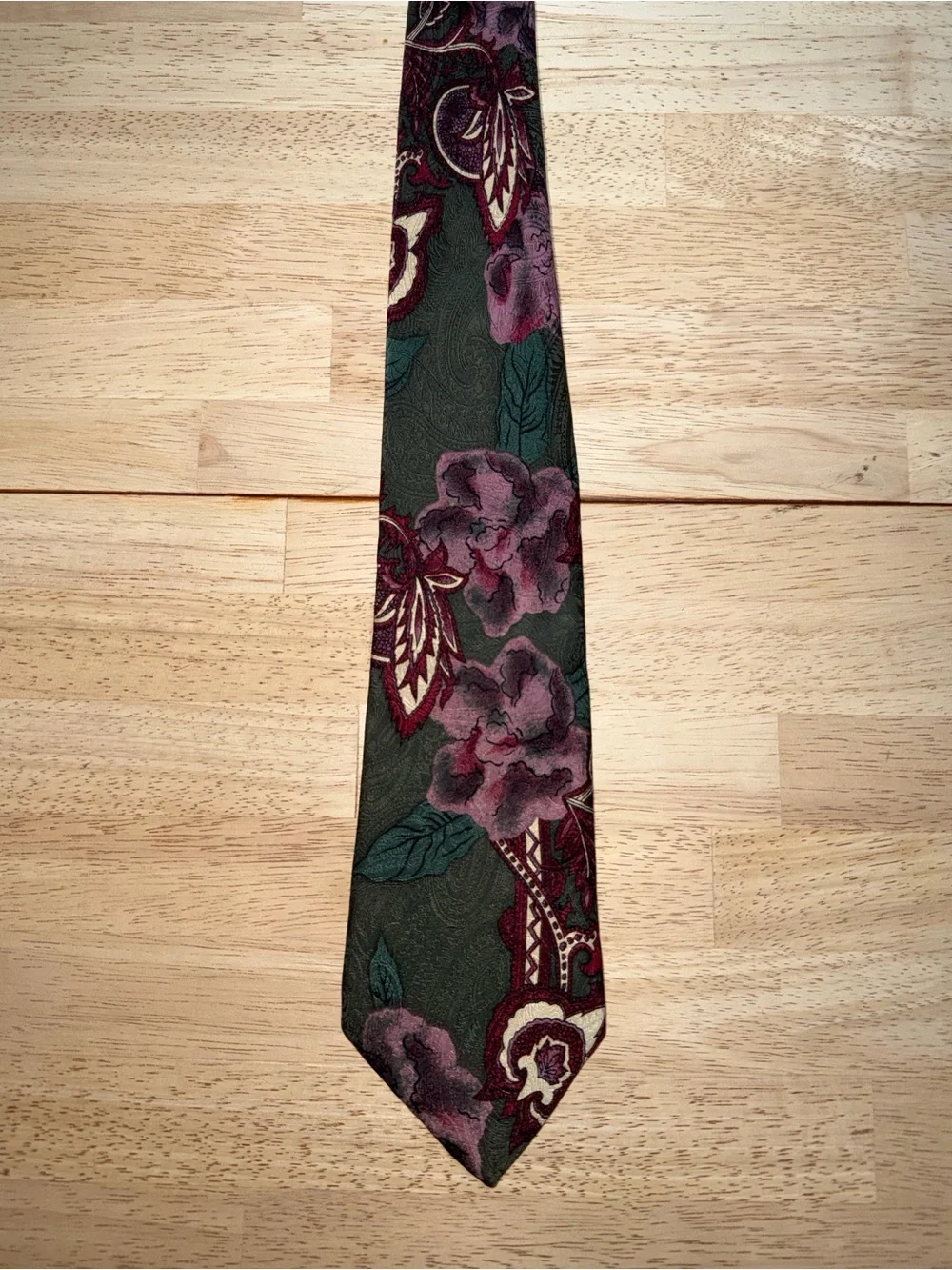 VINTAGE Polo Ralph Lauren 100% Silk USA Made Floral Paisley Necktie Multicolor